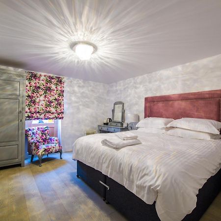 Bed and Breakfast Crondon Park Stock Esterno foto